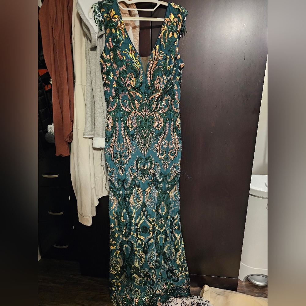 Luxurious Teal and Gold Evening Gown